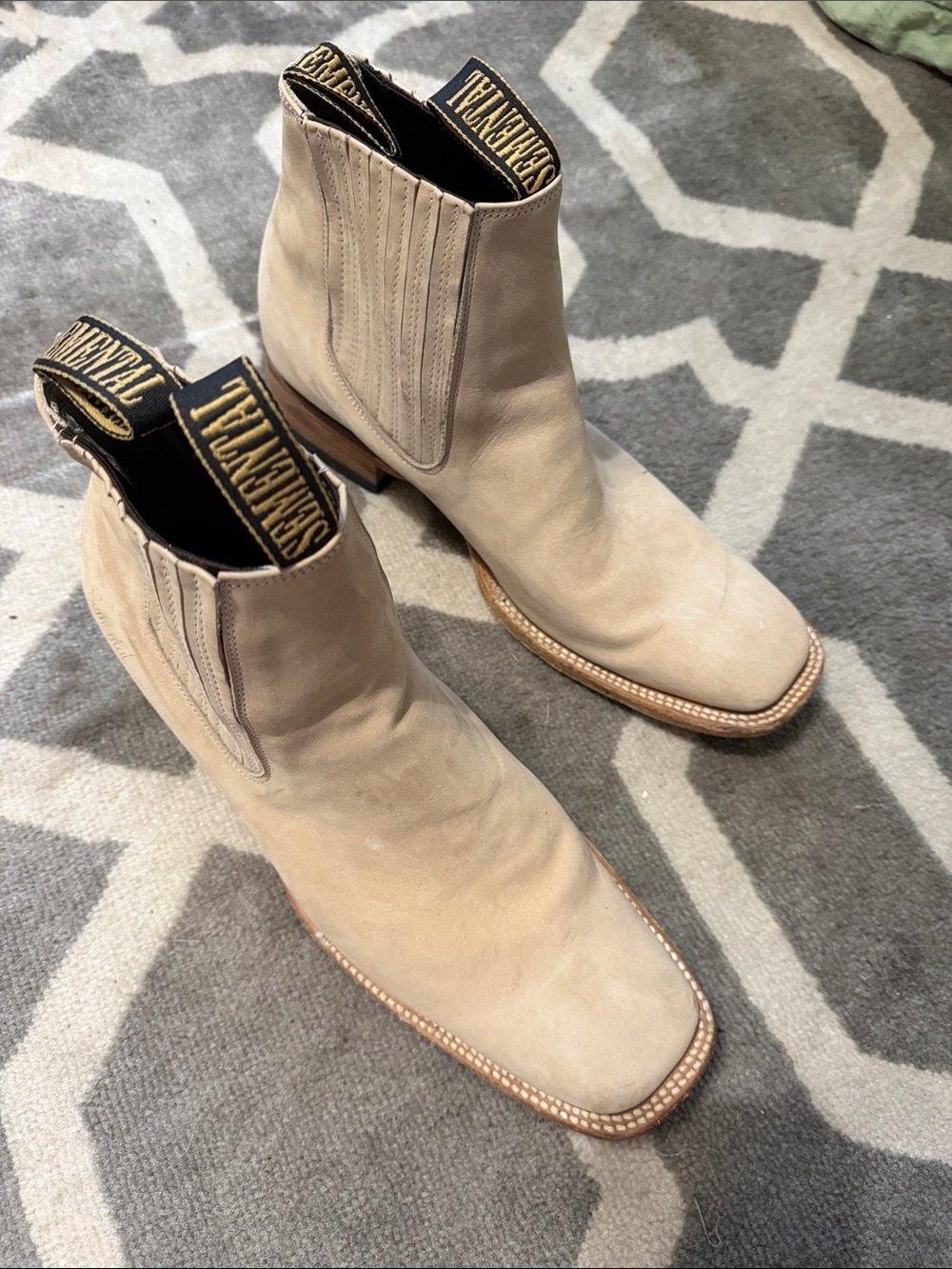 Semental men’s sz 11.5 beige nubuck pull tab western boots